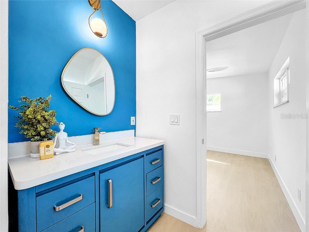 5048 43rd Street S Saint Petersburg FL 33711 TB8427022 image40