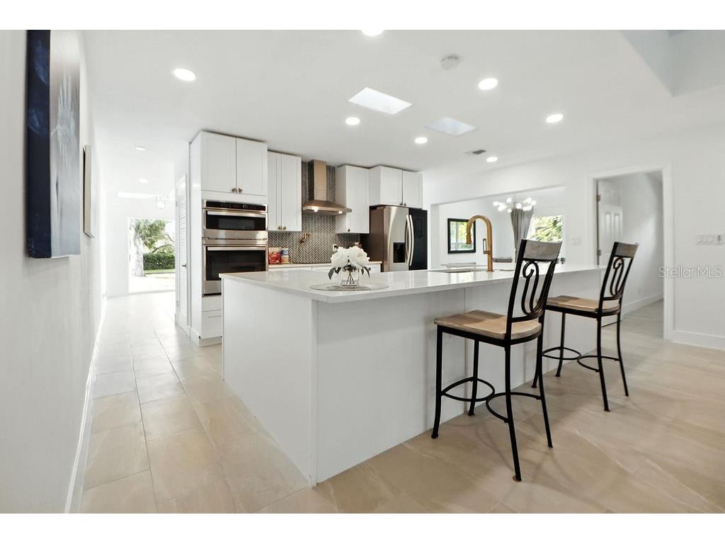 5048 43rd Street S Saint Petersburg FL 33711 TB8427022 image8