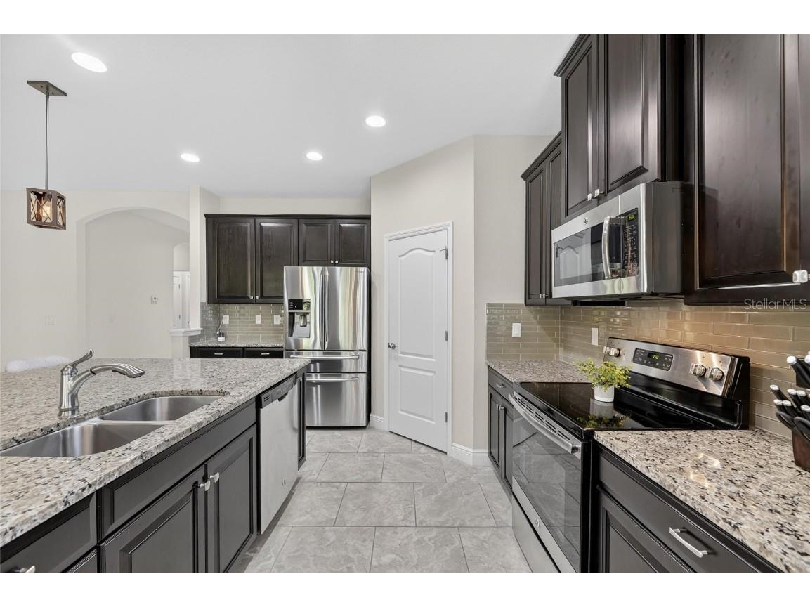 5048 Inshore Landing Drive Apollo Beach FL 33572 TB8452162 image30