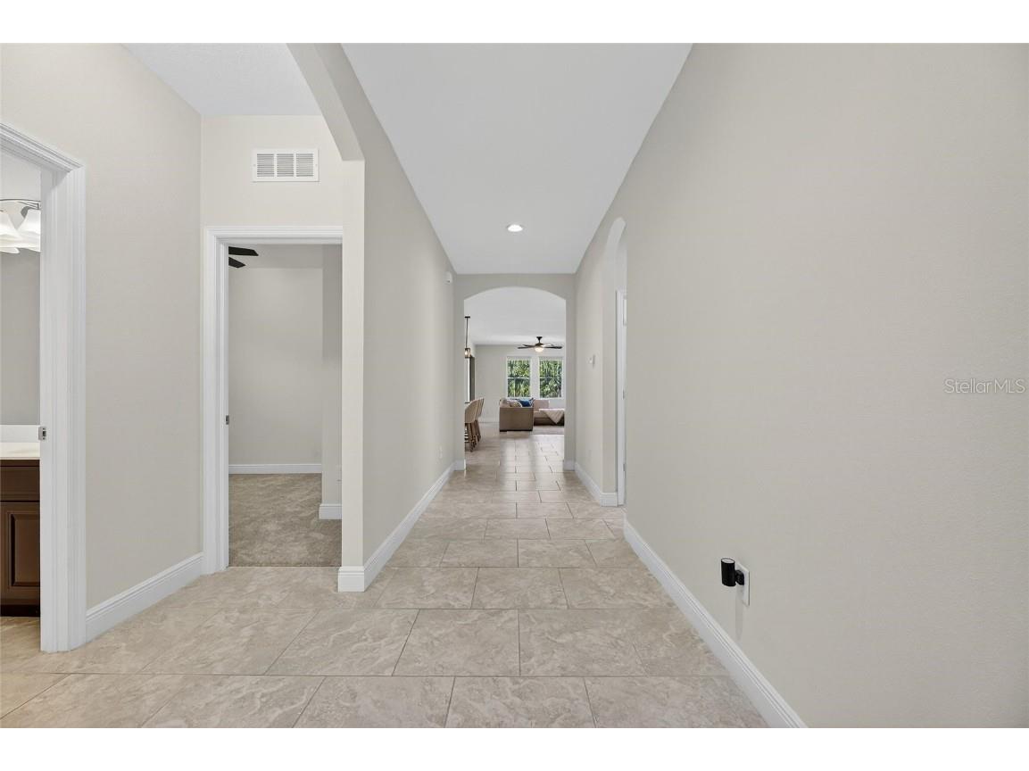 5048 Inshore Landing Drive Apollo Beach FL 33572 TB8452162 image69