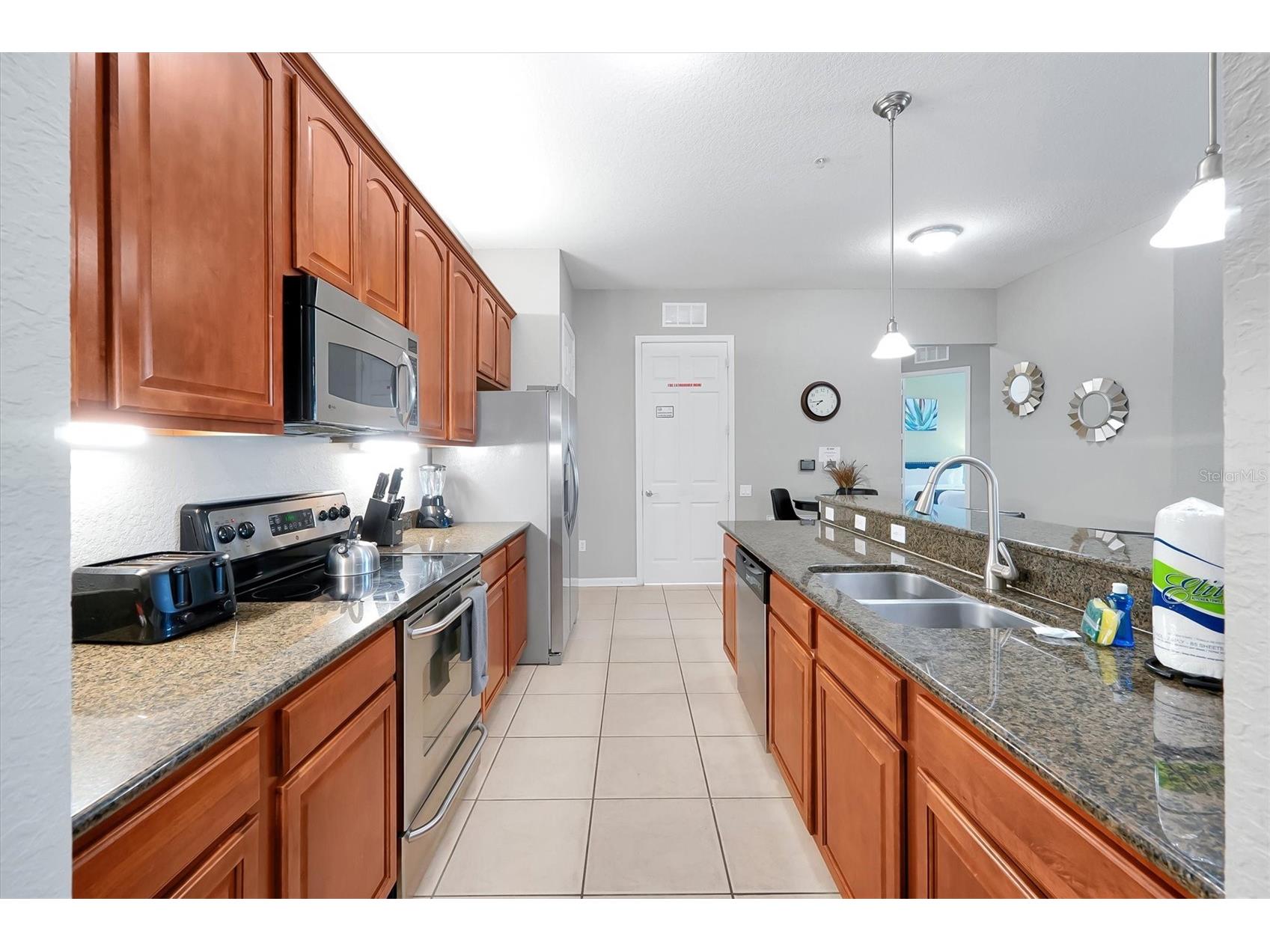 5048 Shoreway Loop #40104 Orlando FL 32819 O6384887 image12