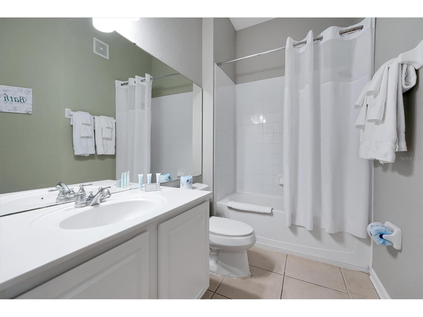 5048 Shoreway Loop #40104 Orlando FL 32819 O6384887 image24