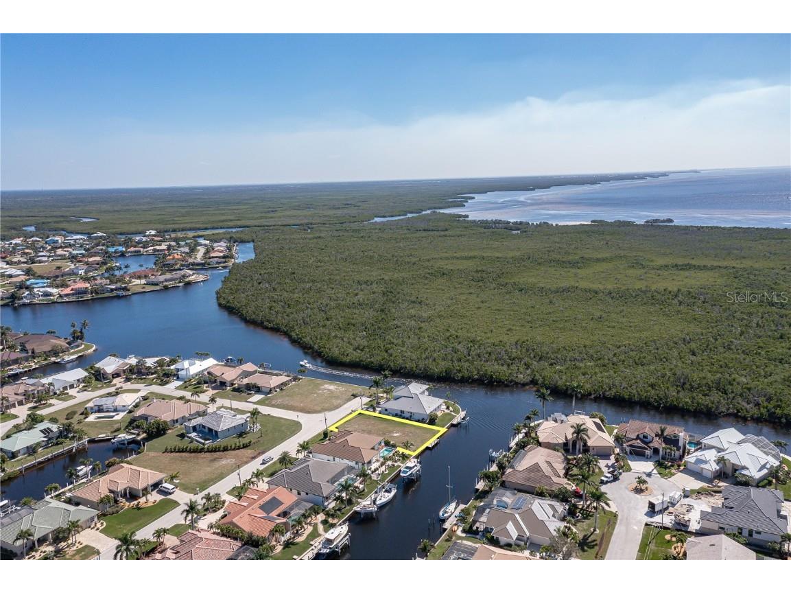 5049 Bal Harbor Boulevard Punta Gorda FL 33950 C7487748 image10