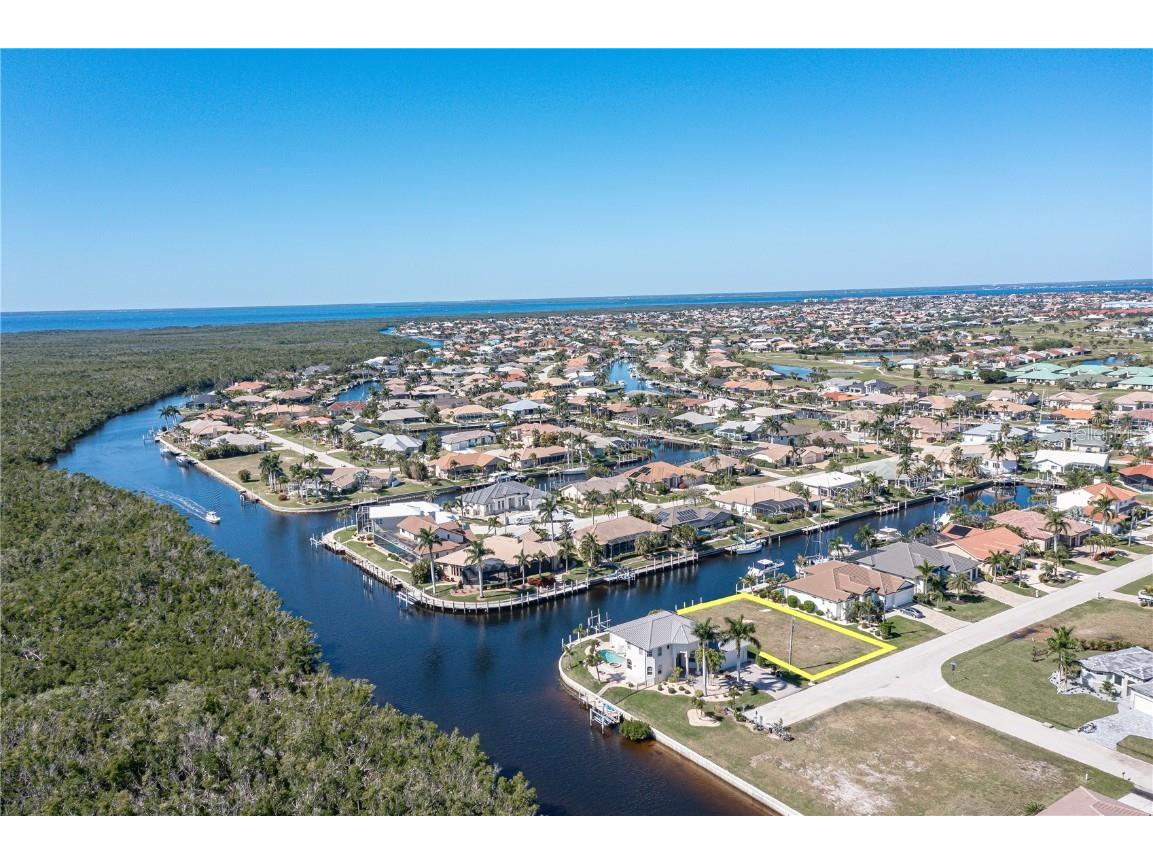 5049 Bal Harbor Boulevard Punta Gorda FL 33950 C7487748 image5