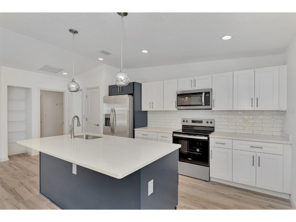 5049 Birdsong Street North Port FL 34291 C7504084 image14