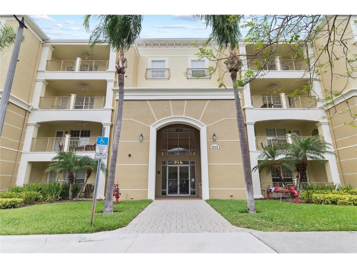 5049 Shoreway Loop #305 Orlando FL 32819 O6010833 image1