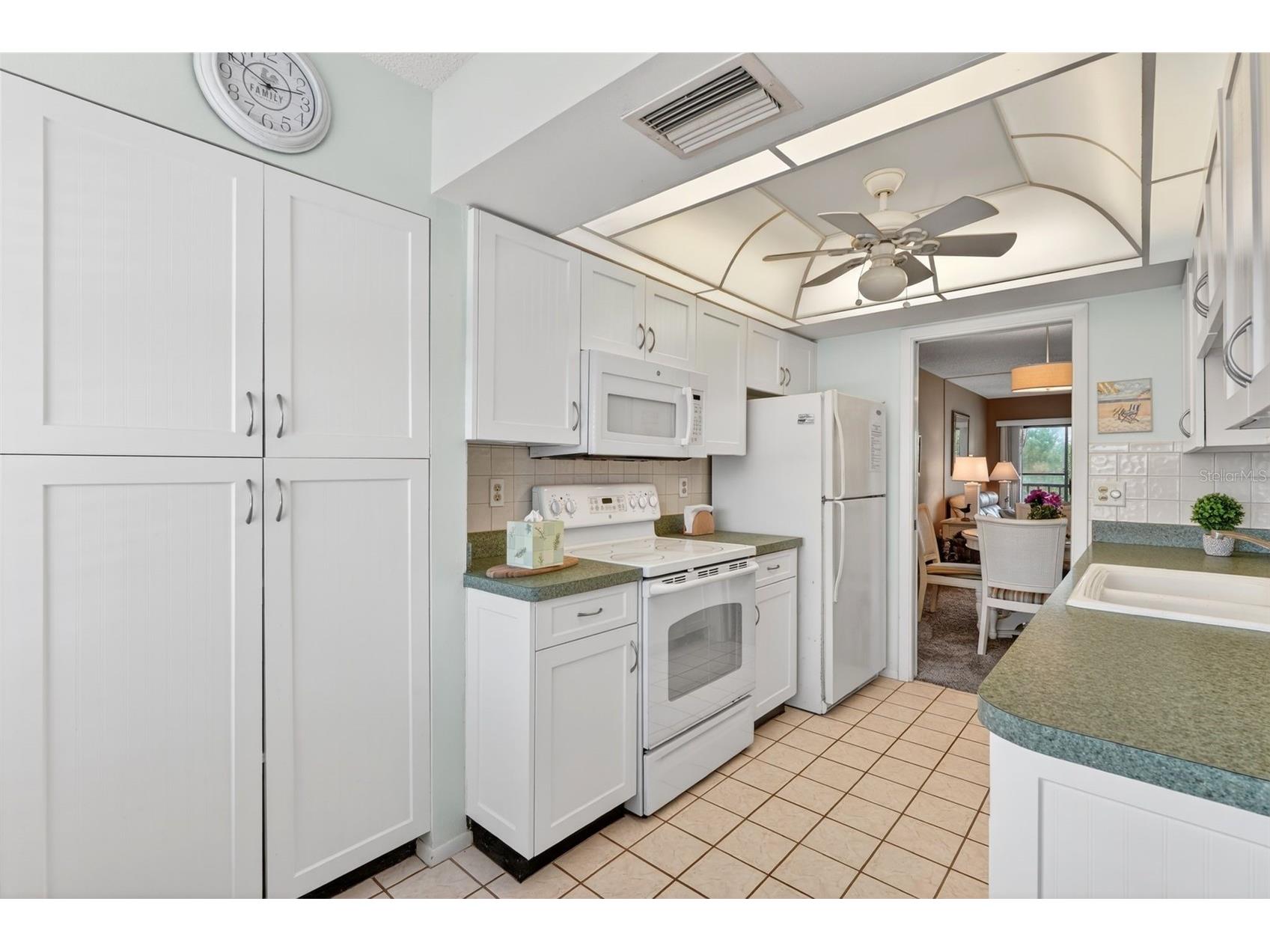 505 30th Avenue W #E303 Bradenton FL 34205 A4692620 image10