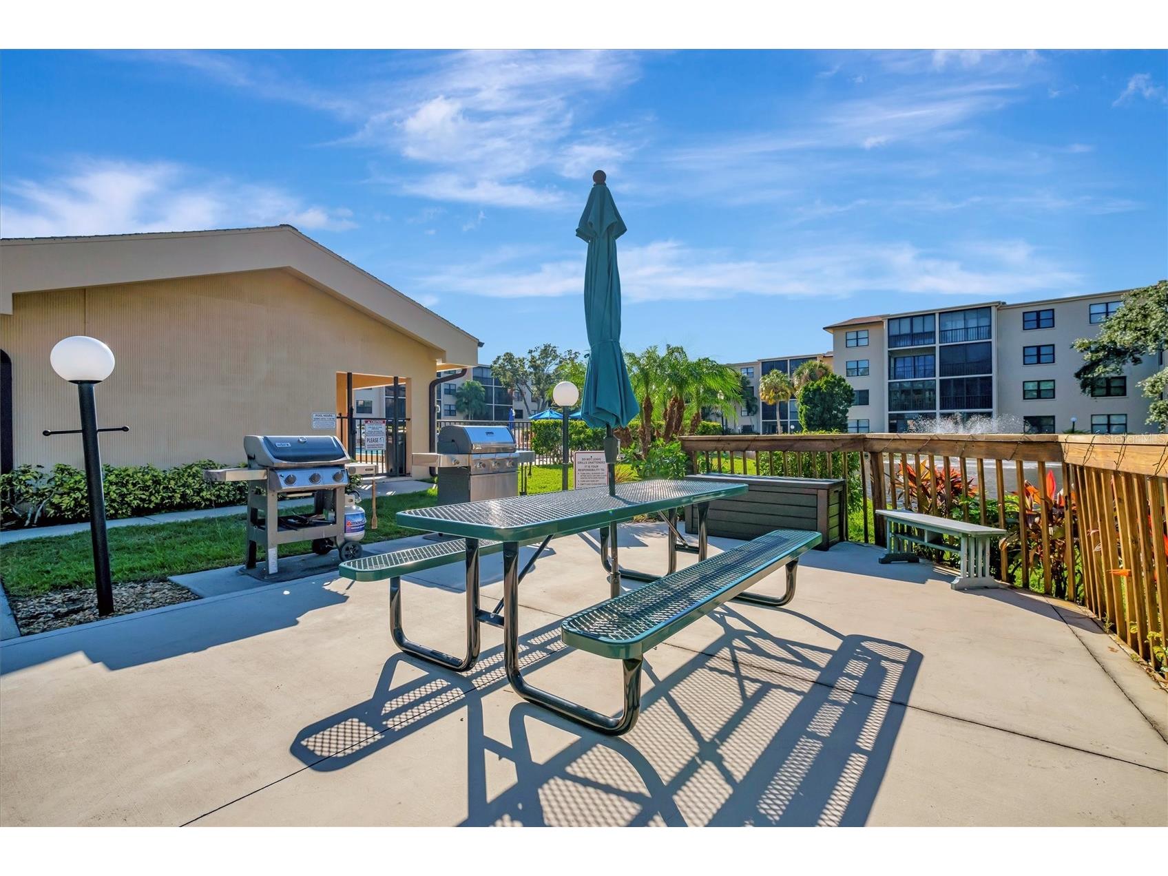 505 30th Avenue W #E303 Bradenton FL 34205 A4692620 image41
