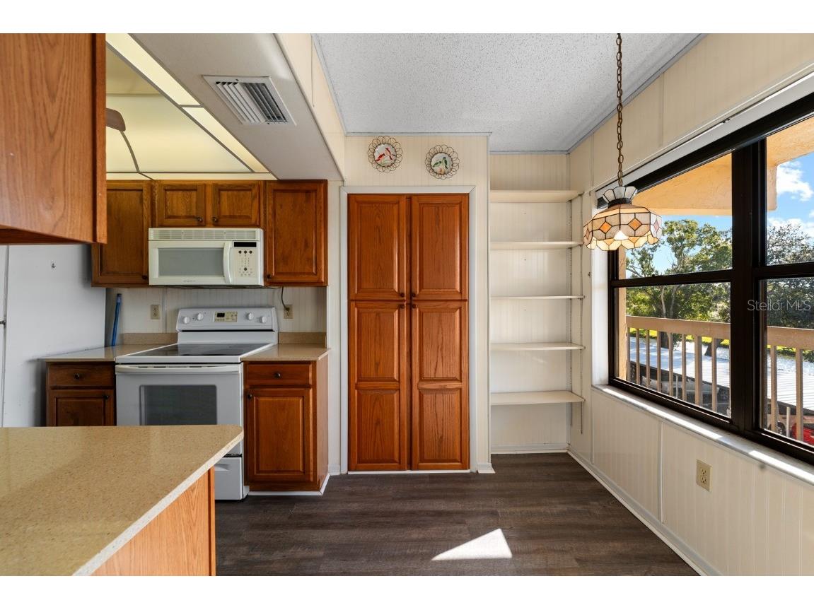505 30th Avenue W #E304 Bradenton FL 34205 TB8458132 image2