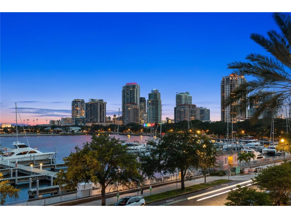 505 5th Avenue NE Saint Petersburg FL 33701 U8207858 image1