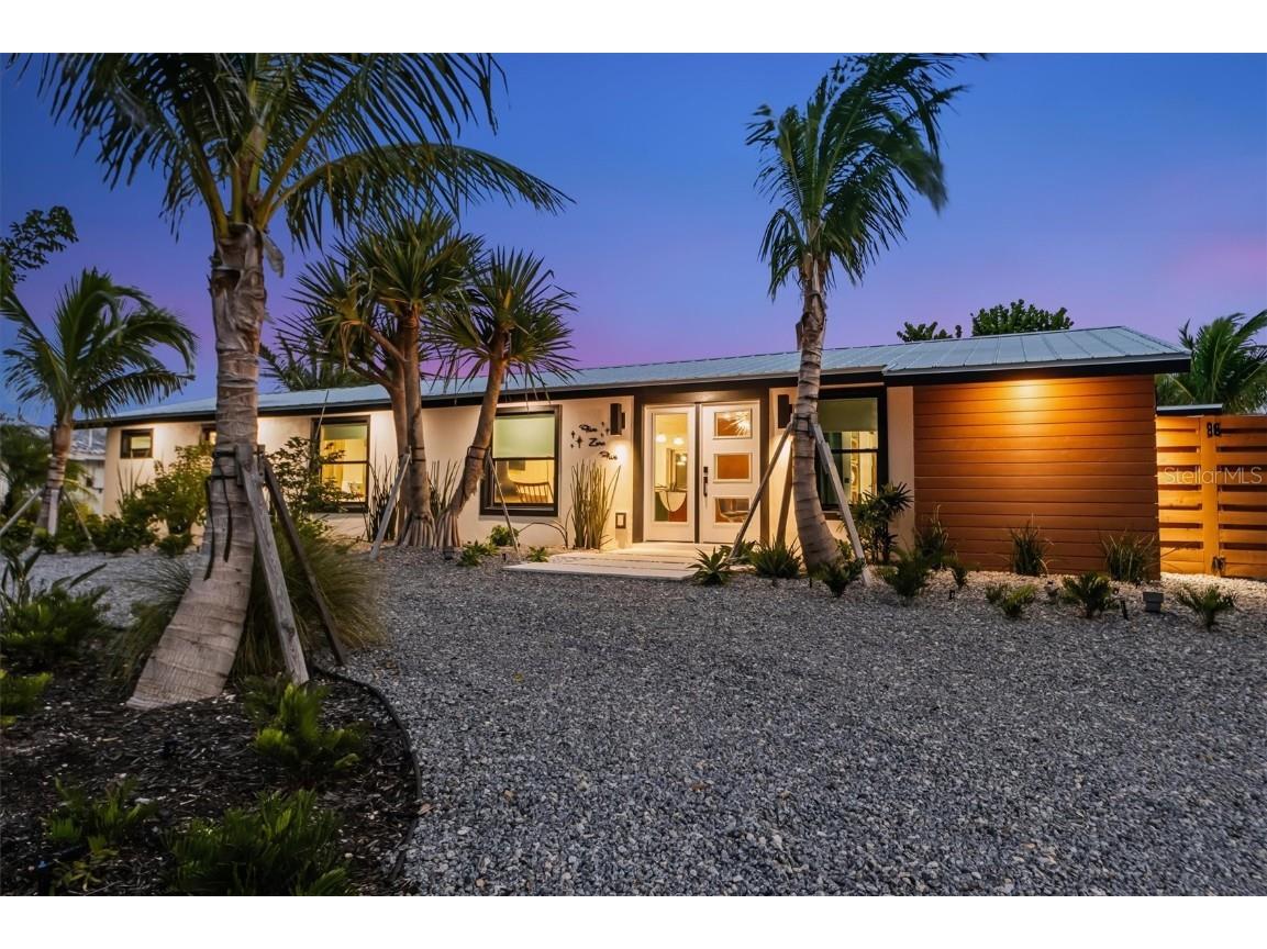 505 65th Street Holmes Beach FL 34217 A4668285 image1