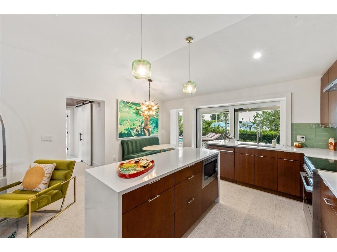 505 65th Street Holmes Beach FL 34217 A4668285 image12