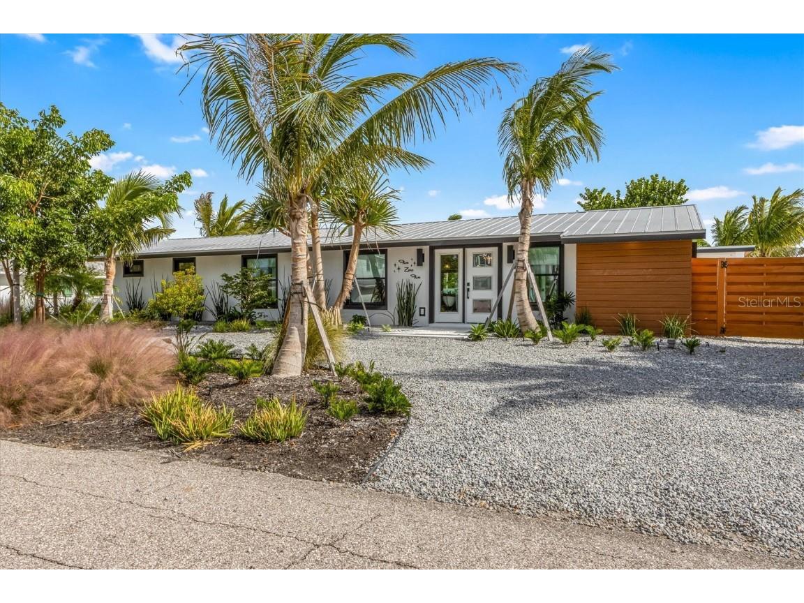 505 65th Street Holmes Beach FL 34217 A4668285 image2