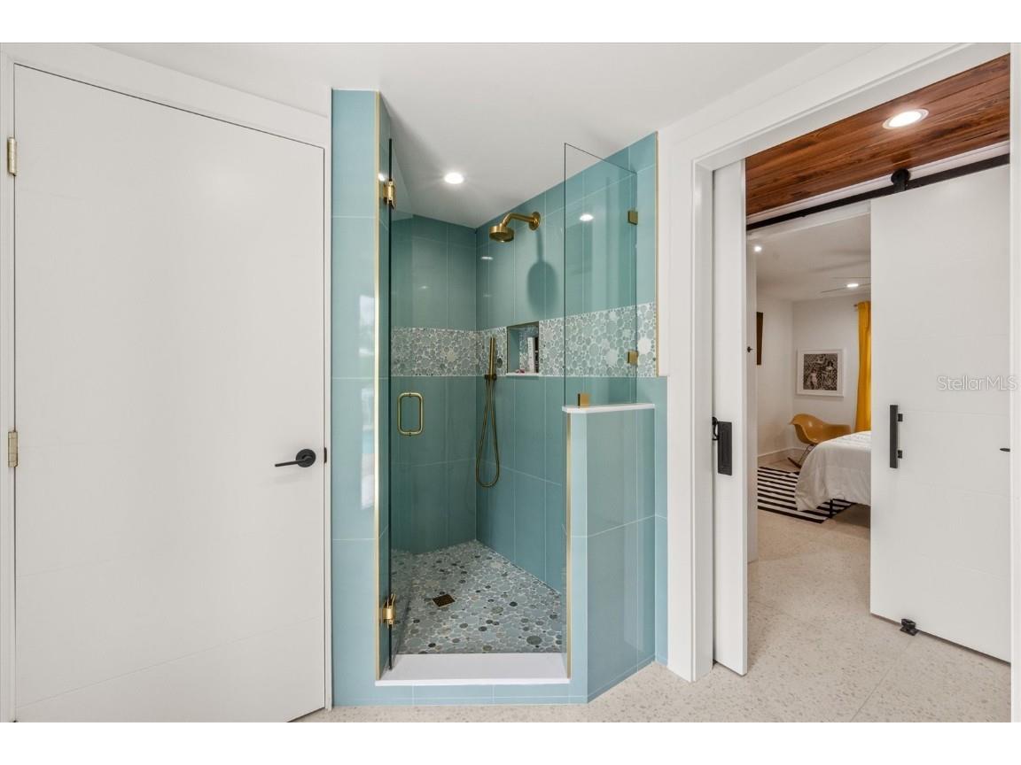 505 65th Street Holmes Beach FL 34217 A4668285 image32