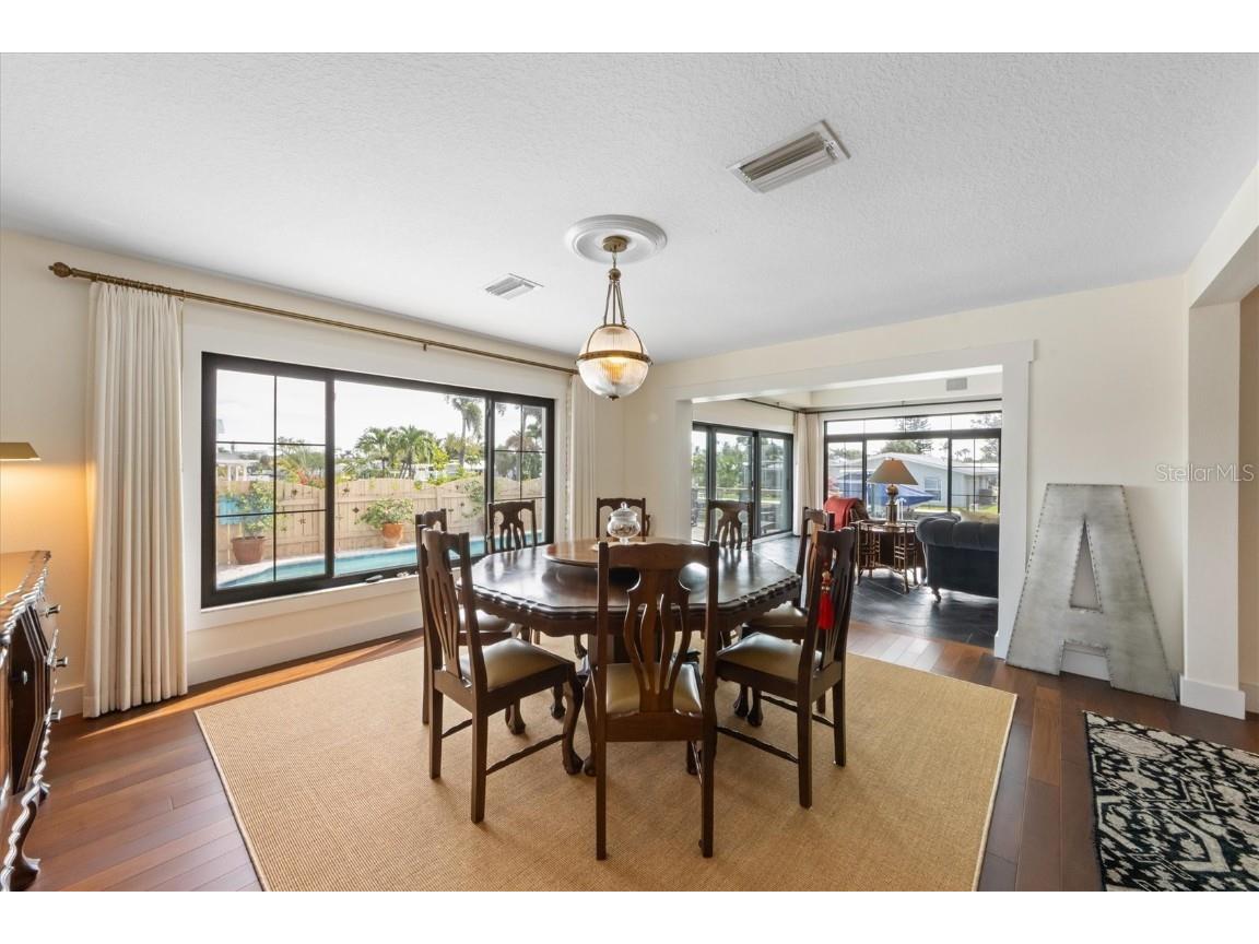 505 75th Street Holmes Beach FL 34217 A4665534 image13