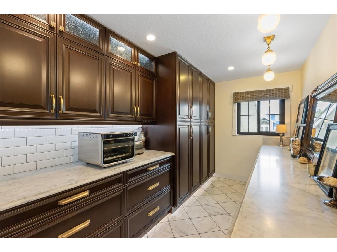 505 75th Street Holmes Beach FL 34217 A4665534 image21