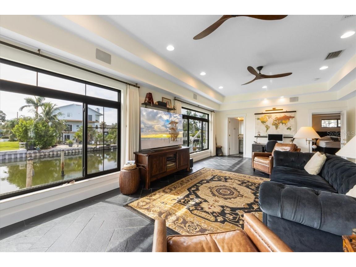 505 75th Street Holmes Beach FL 34217 A4665534 image26