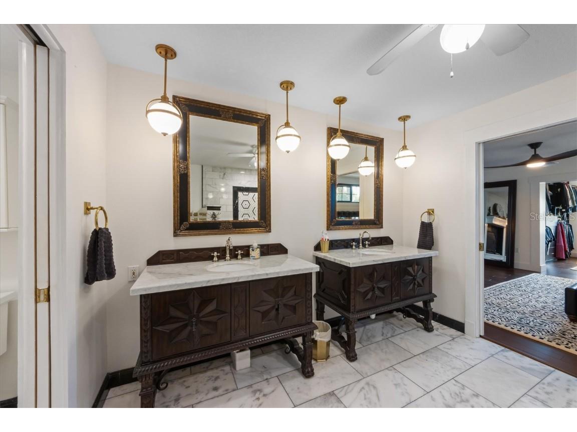 505 75th Street Holmes Beach FL 34217 A4665534 image40