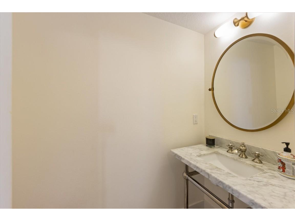 505 75th Street Holmes Beach FL 34217 A4665534 image43