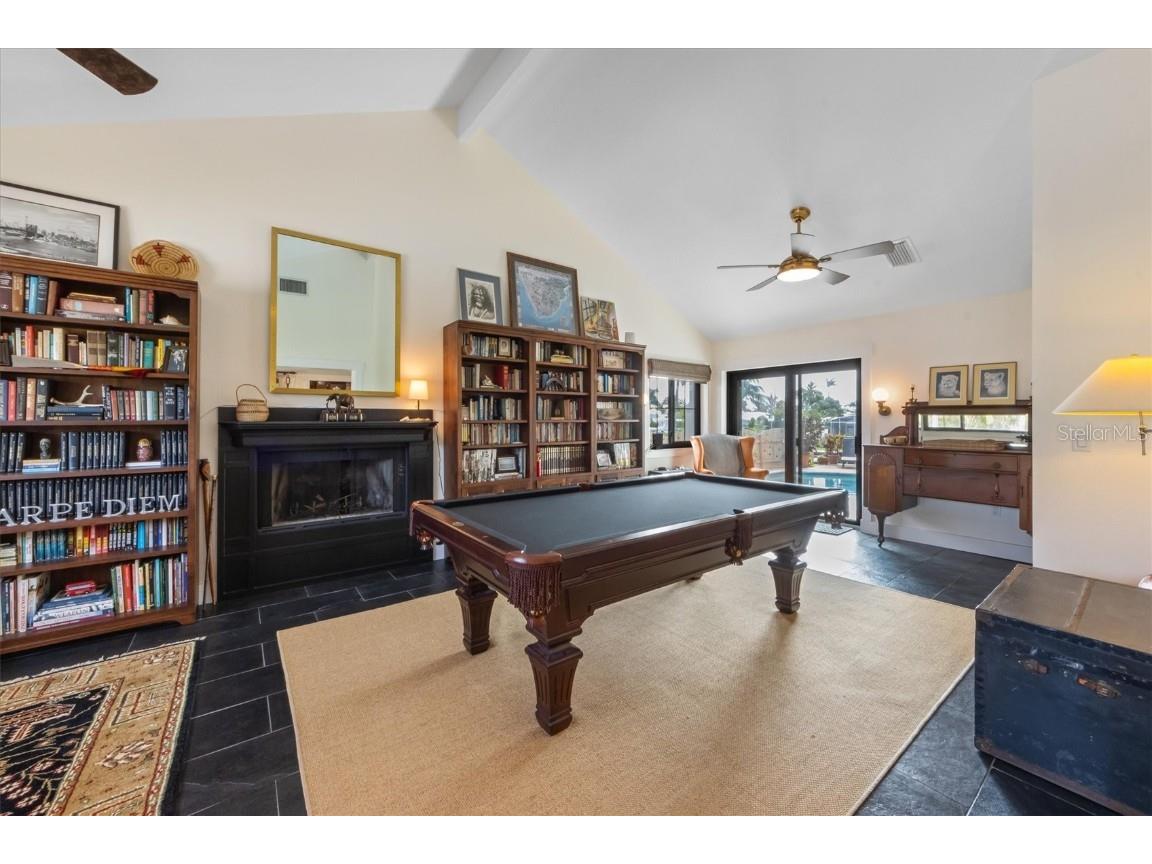 505 75th Street Holmes Beach FL 34217 A4665534 image9