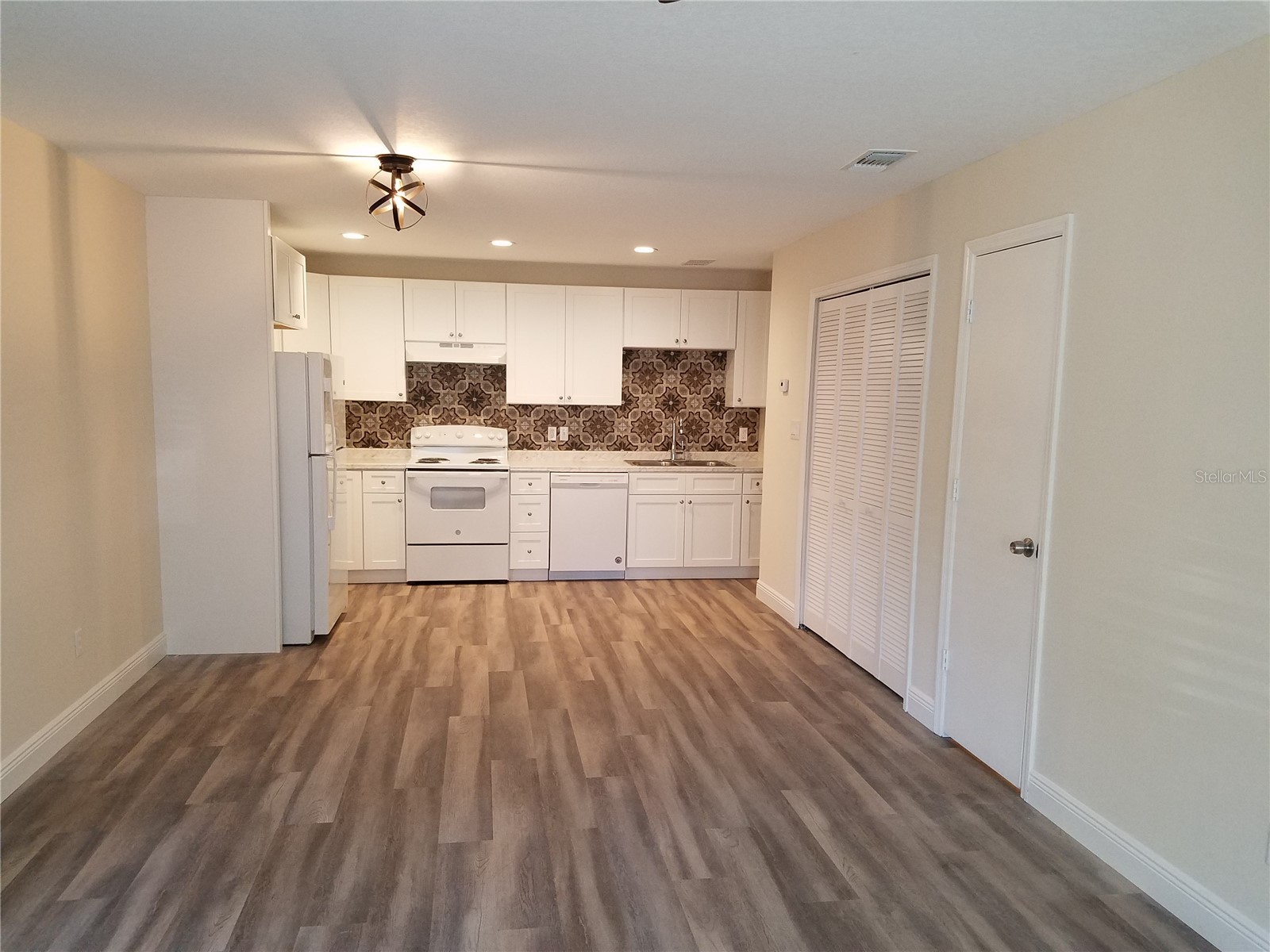 505 Boxelder Avenue Altamonte Springs FL 32714 O6409023 image2
