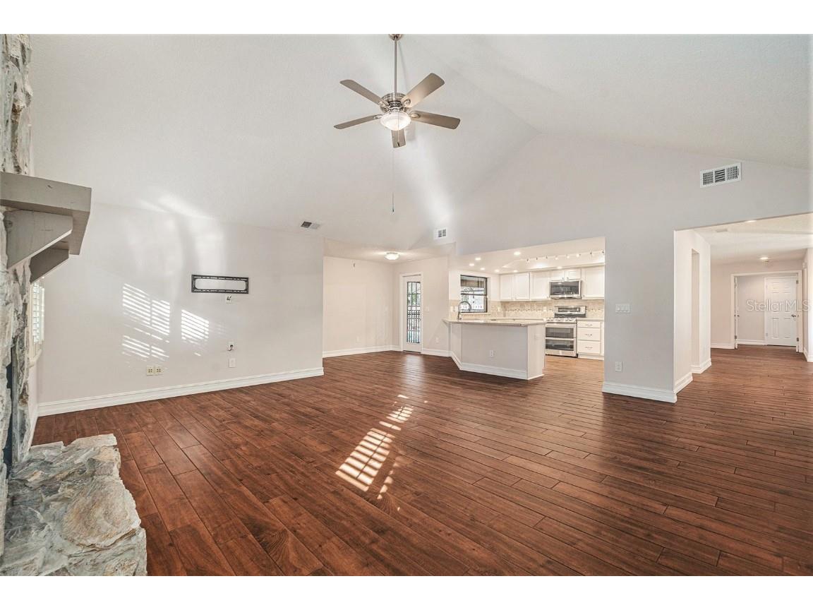 505 Cullen Court Lutz FL 33548 TB8445404 image6