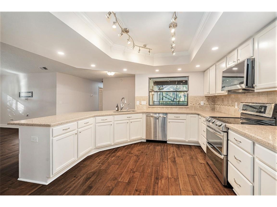 505 Cullen Court Lutz FL 33548 TB8445404 image9