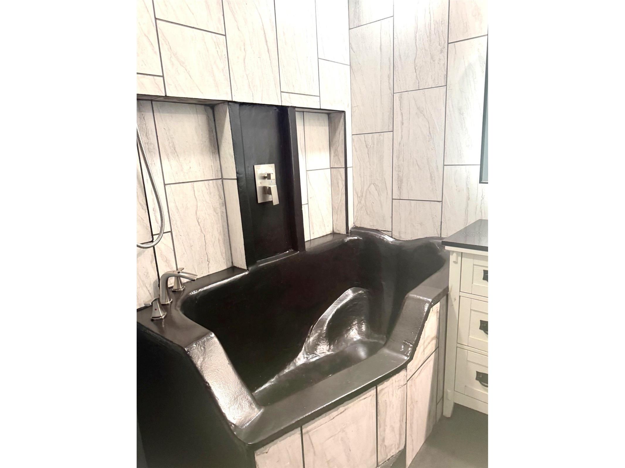 505 E Columbus Drive Tampa FL 33602 TB8486085 image19