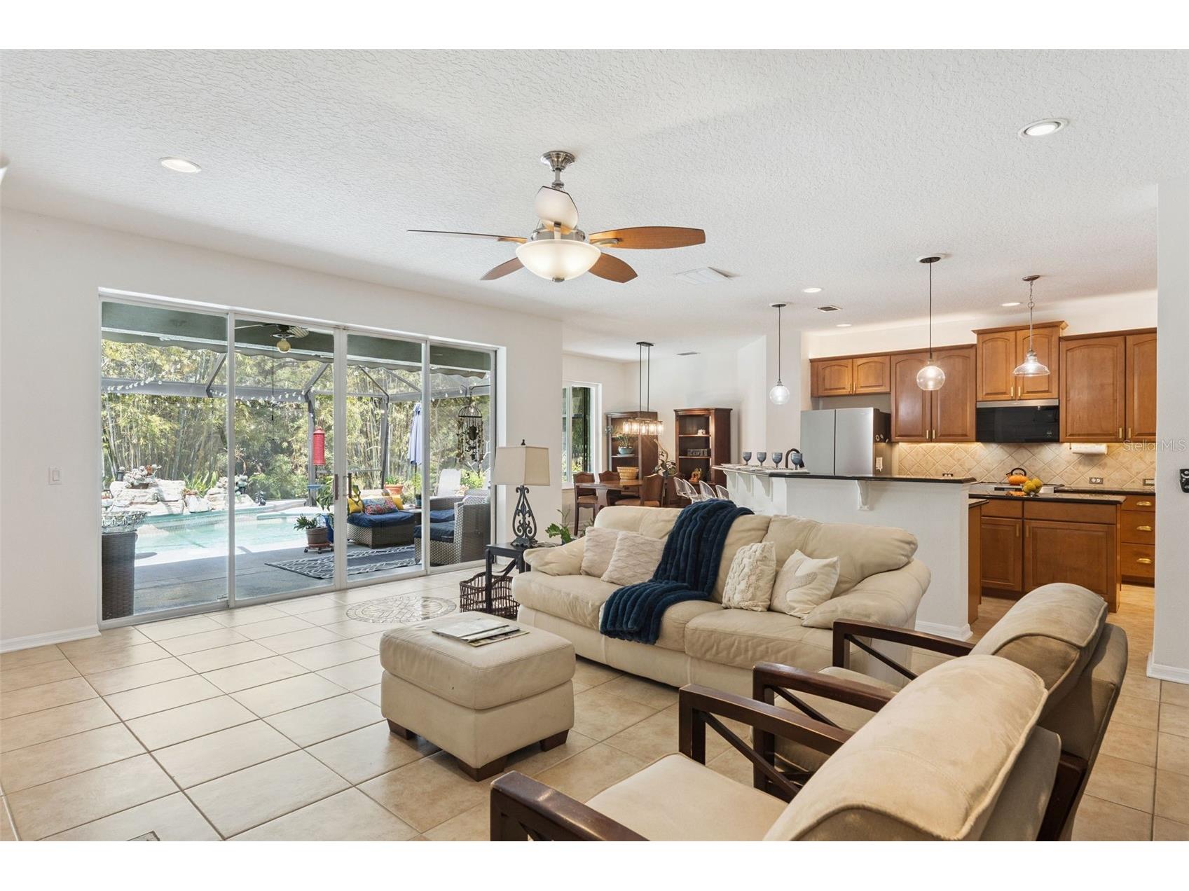 505 E Gulley Avenue Oakland FL 34787 O6400317 image13