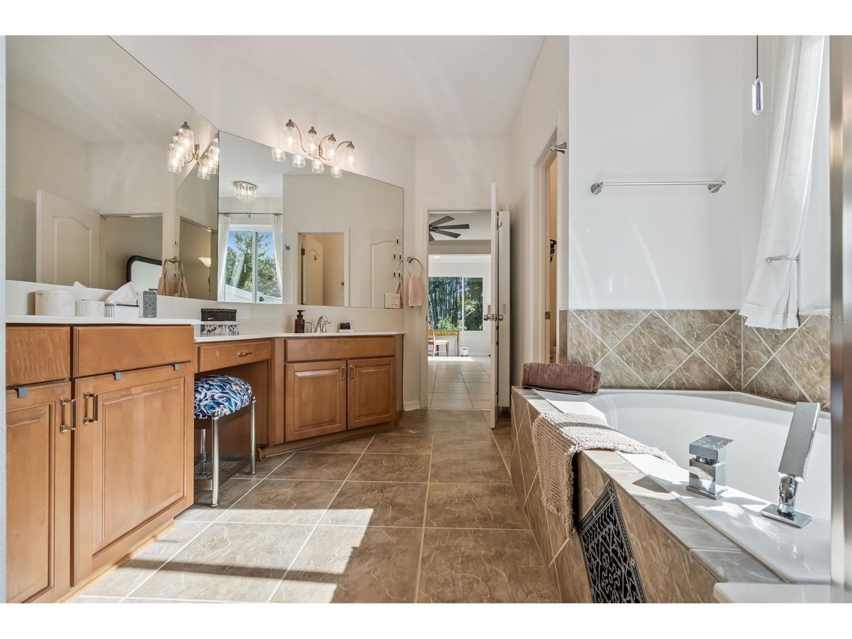 505 E Gulley Avenue Oakland FL 34787 O6400317 image24