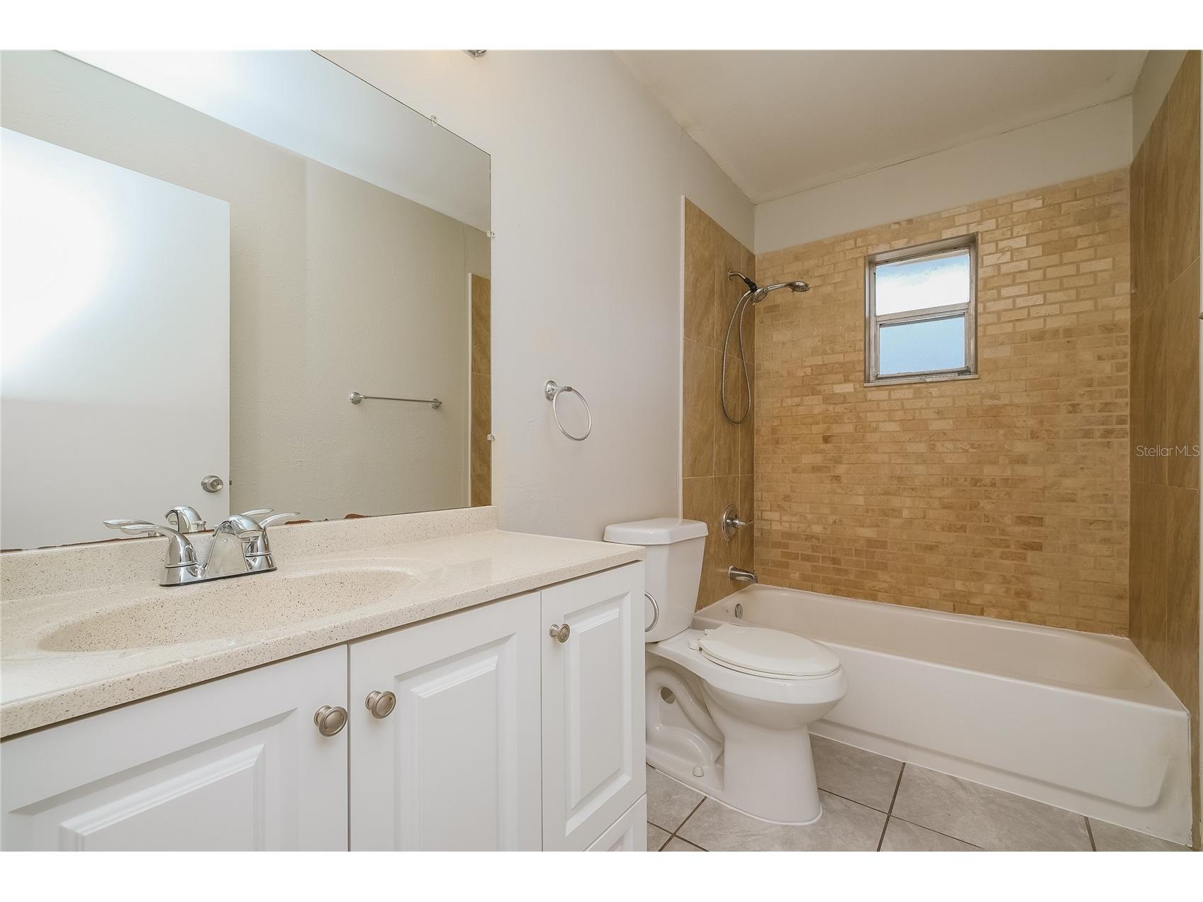 505 E Morgan Street Tarpon Springs FL 34689 TB8490219 image16
