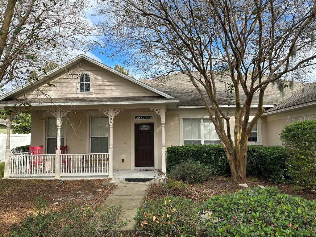 505 E Oakland Avenue Oakland FL 34787 O6155099 image1
