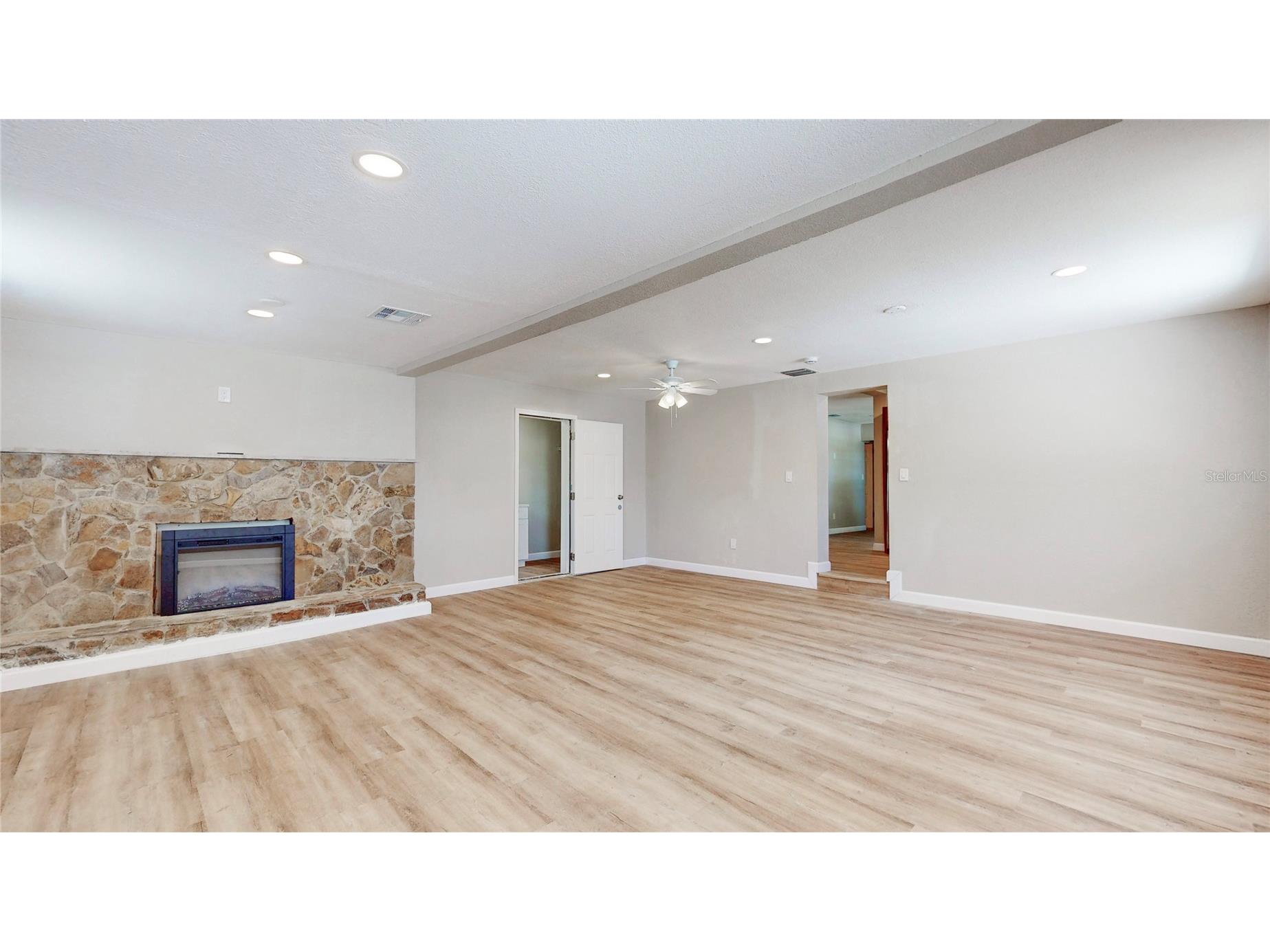 505 Fielder Boulevard Sebring FL 33870 TB8497682 image10