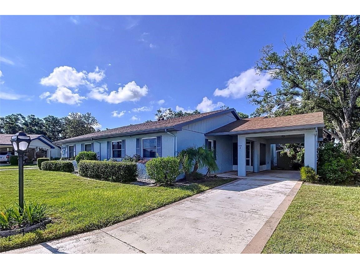 505 Foxglove Circle #B Sun City Center FL 33573 TB8408604 image1