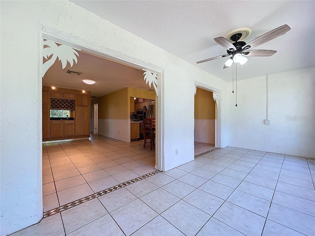 505 Foxglove Circle #B Sun City Center FL 33573 TB8408604 image17