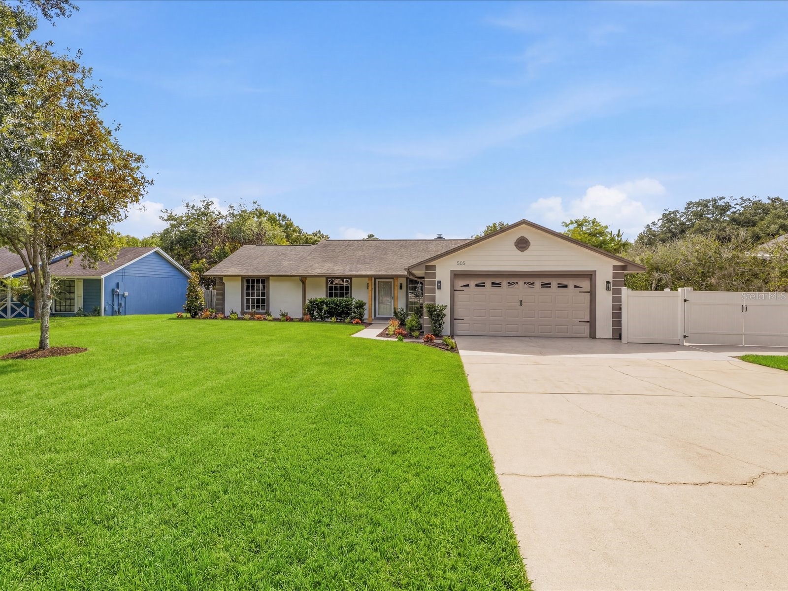 505 Lake Charm Drive Oviedo FL 32765 O6420409 image1