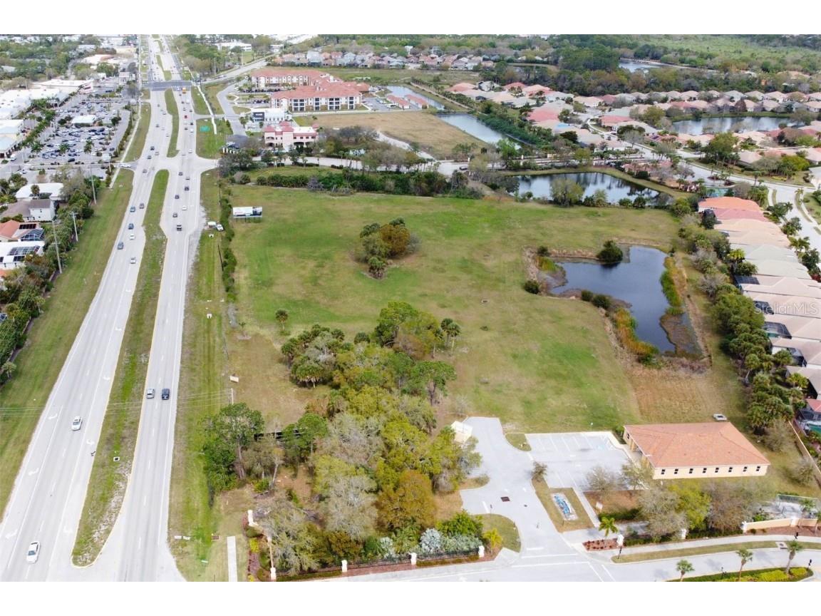 505 Luminary Boulevard Osprey FL 34229 A4616676 image8