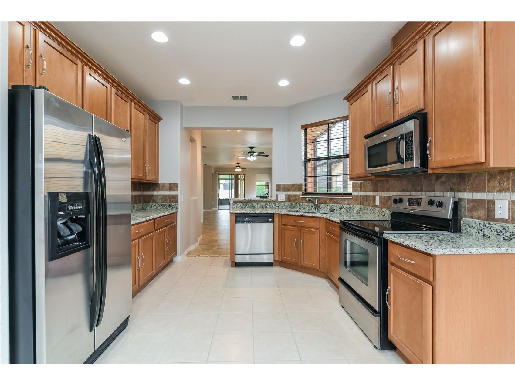 505 Millifiora Lane Kissimmee FL 34759 P4939099 image7