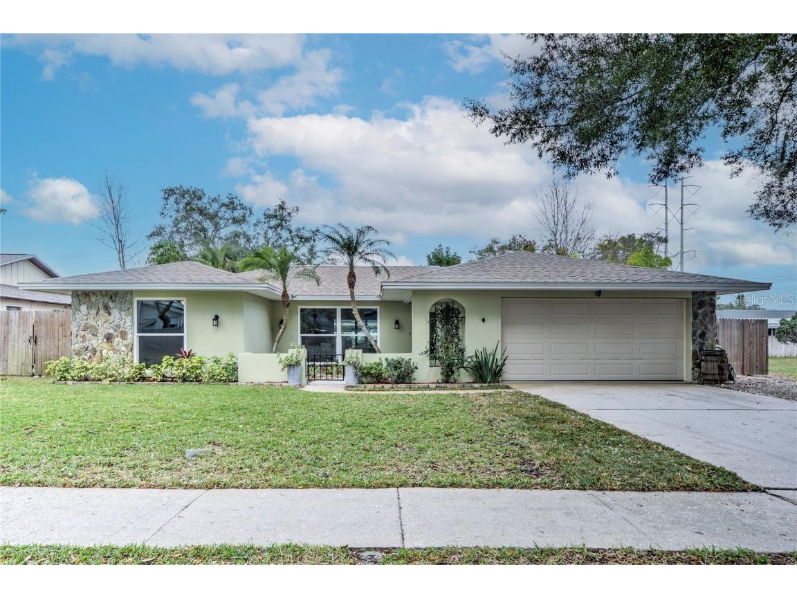 505 Newleaf Drive Tarpon Springs FL 34689 U8228599 image1