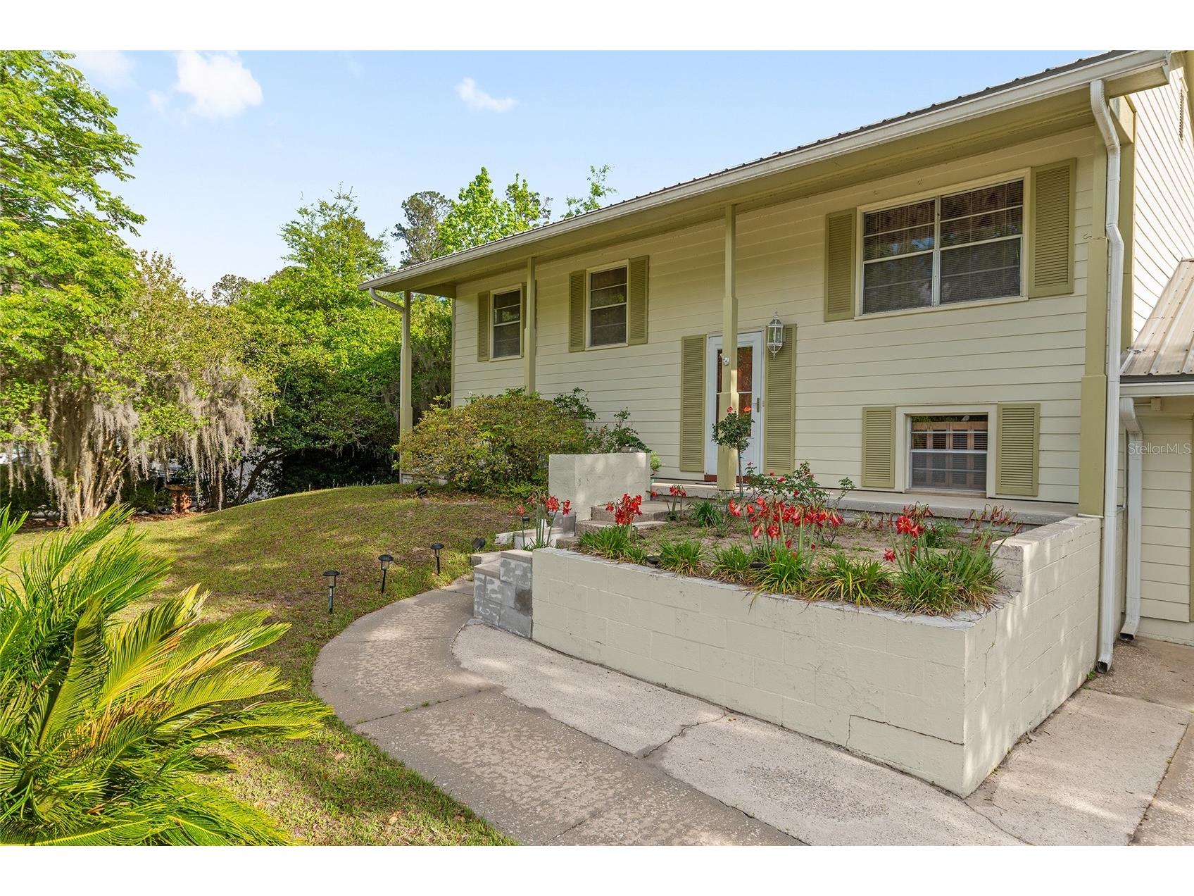 505 NW 37th Place Gainesville FL 32609 GC539400 image2