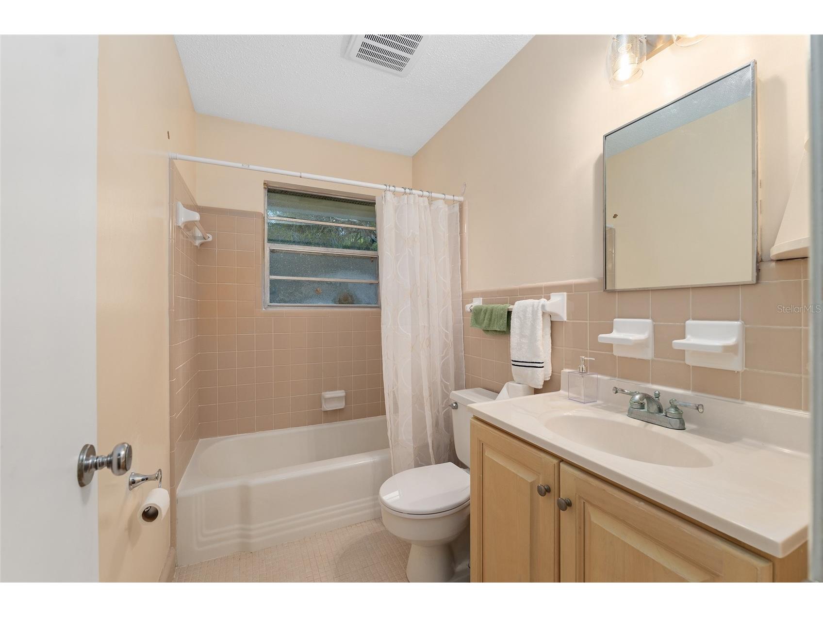 505 NW 37th Place Gainesville FL 32609 GC539400 image29