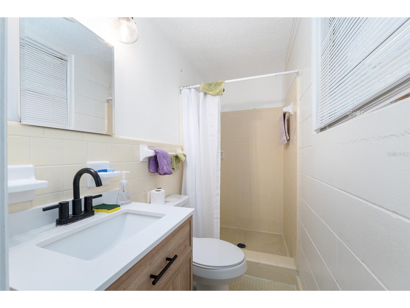 505 NW 37th Place Gainesville FL 32609 GC539400 image38