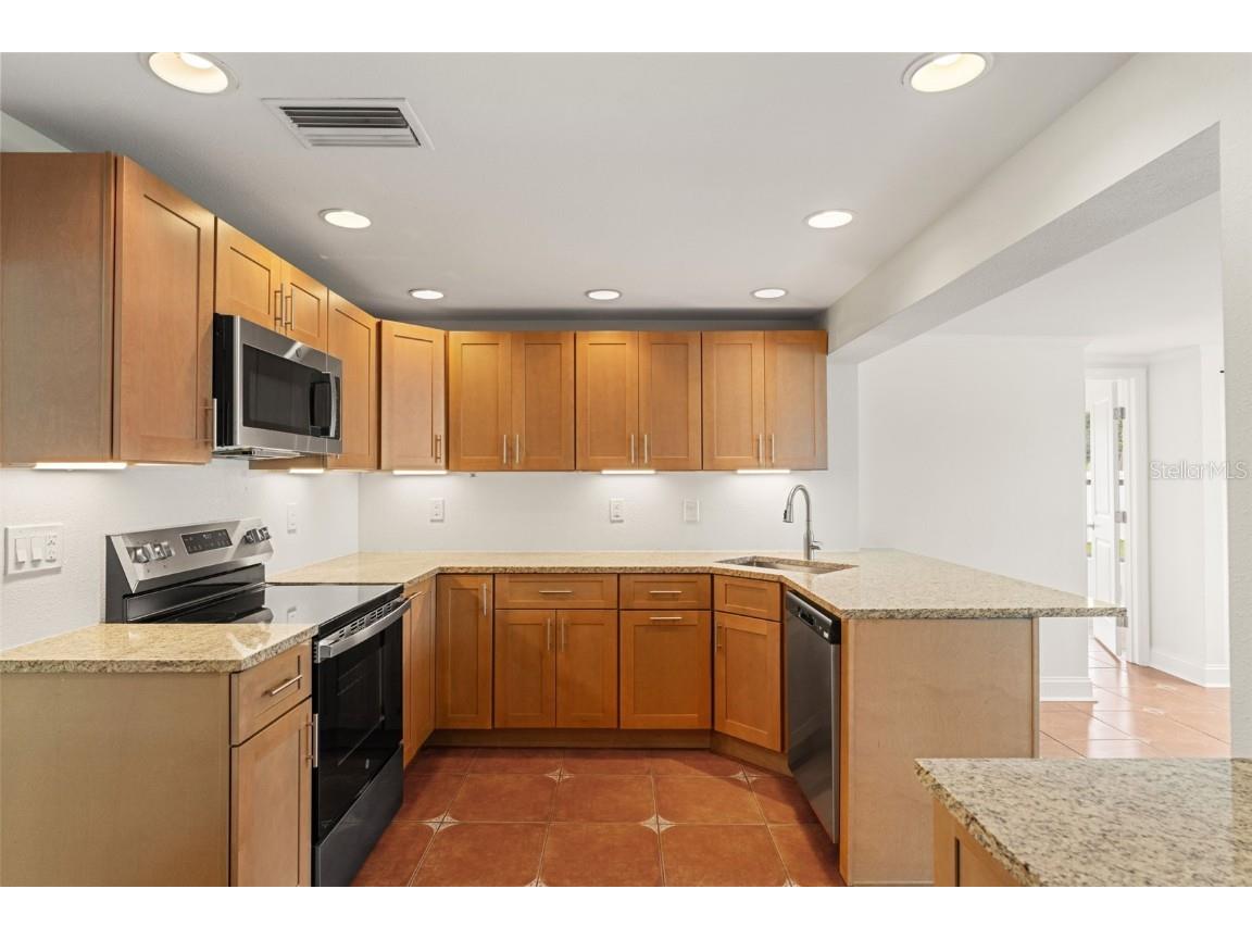 505 Oakwood Boulevard Oldsmar FL 34677 TB8432340 image8