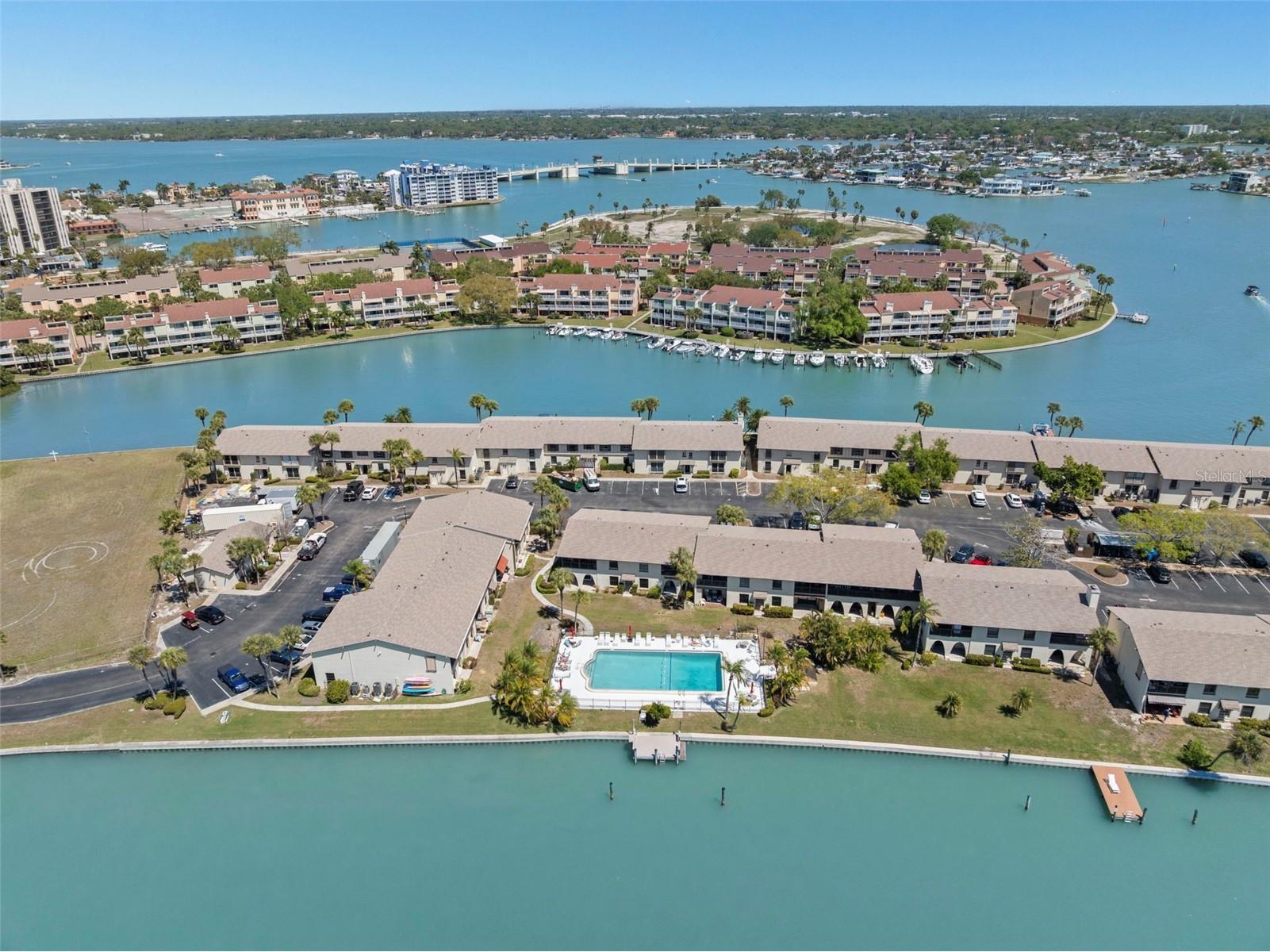 505 Plaza Seville Court #11 Treasure Island FL 33706 TB8487379 image29