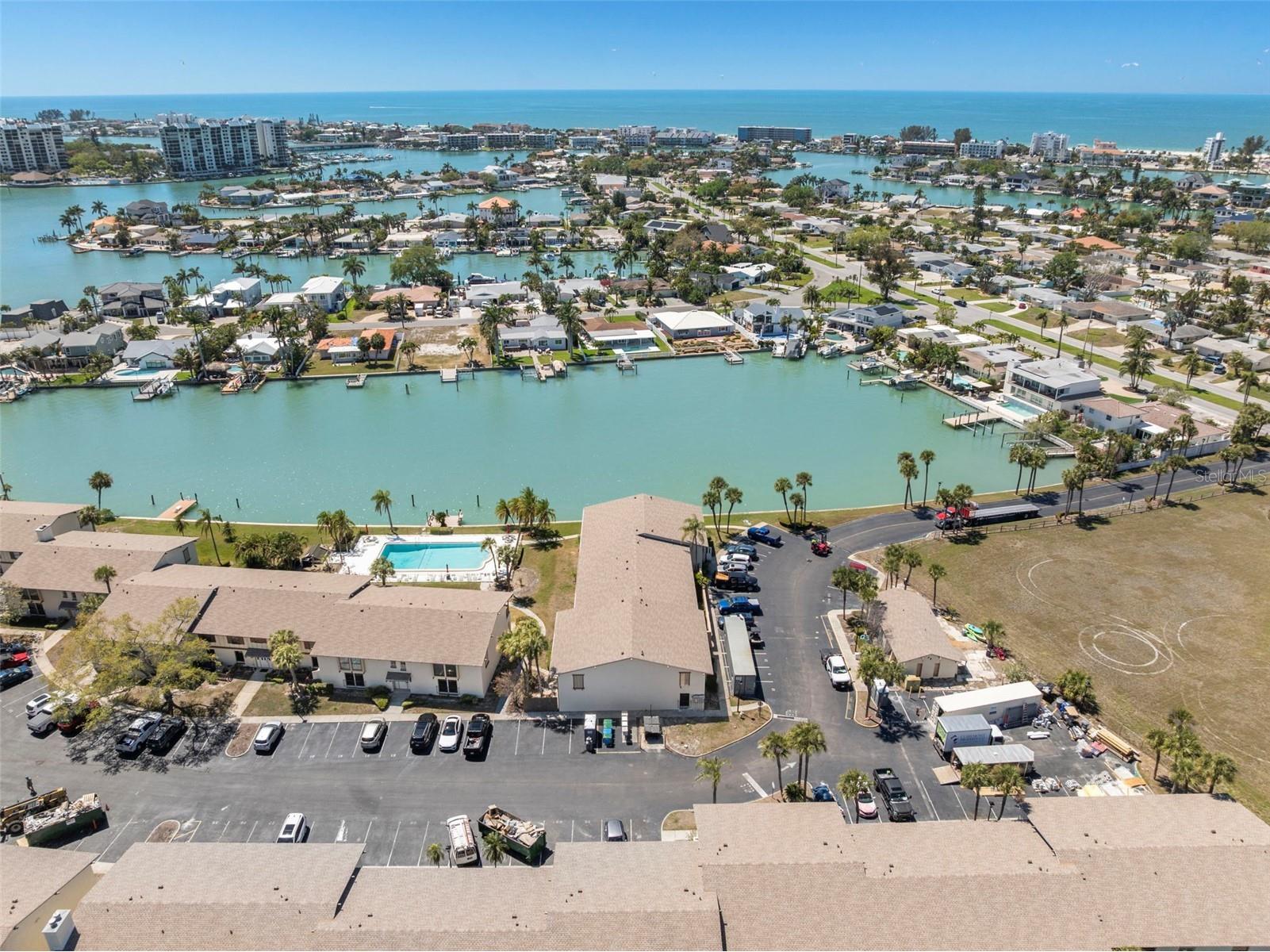 505 Plaza Seville Court #11 Treasure Island FL 33706 TB8487379 image31