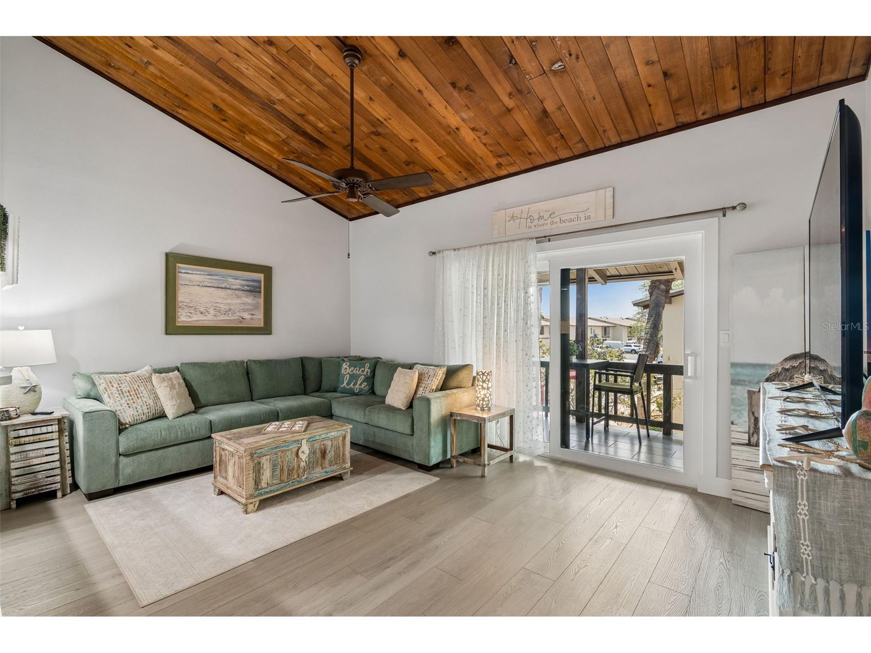 505 Plaza Seville Court #12 Treasure Island FL 33706 TB8526541 image12