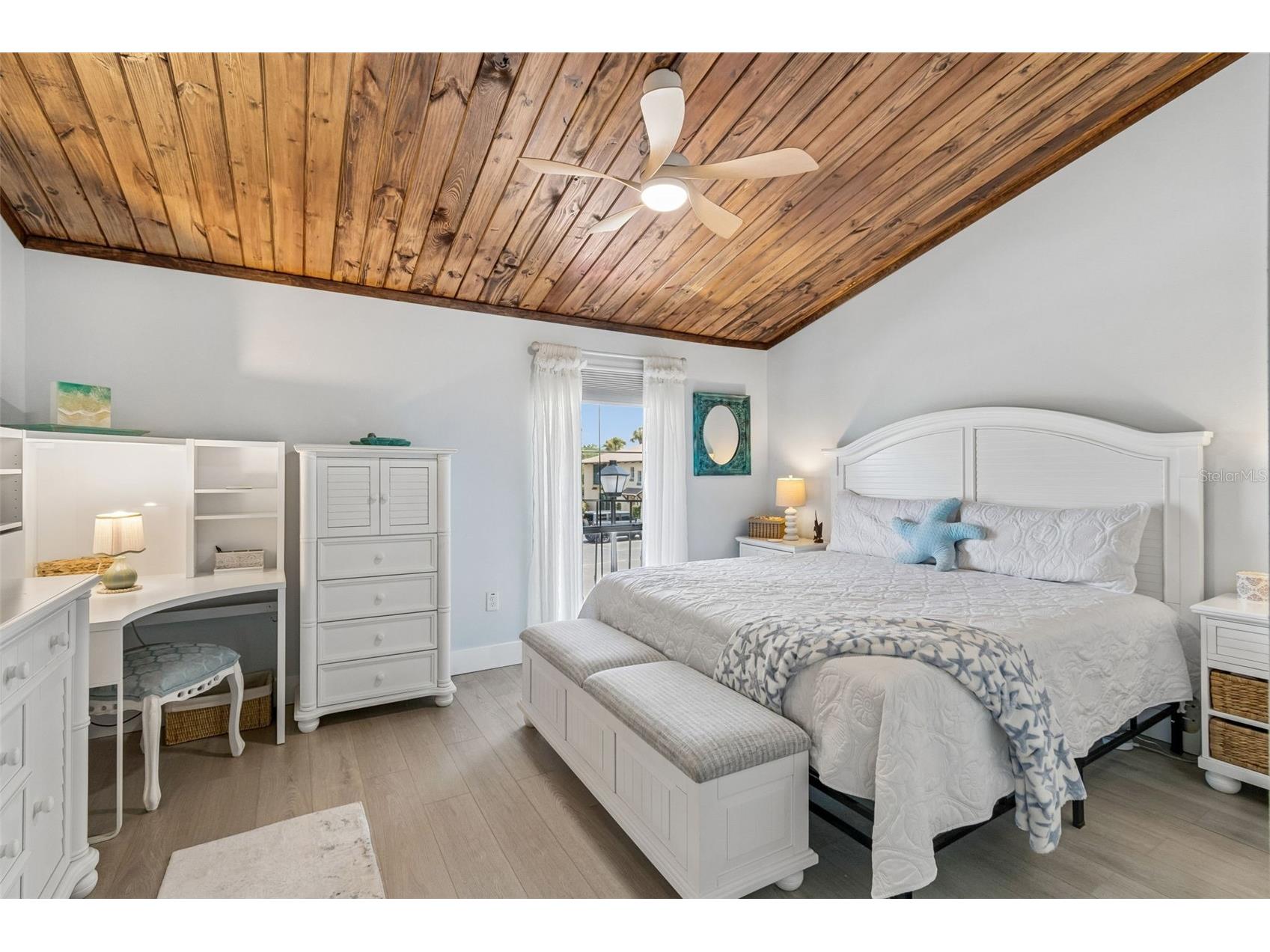 505 Plaza Seville Court #12 Treasure Island FL 33706 TB8526541 image20