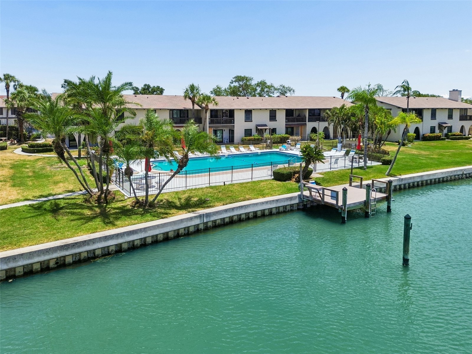 505 Plaza Seville Court #12 Treasure Island FL 33706 TB8526541 image3