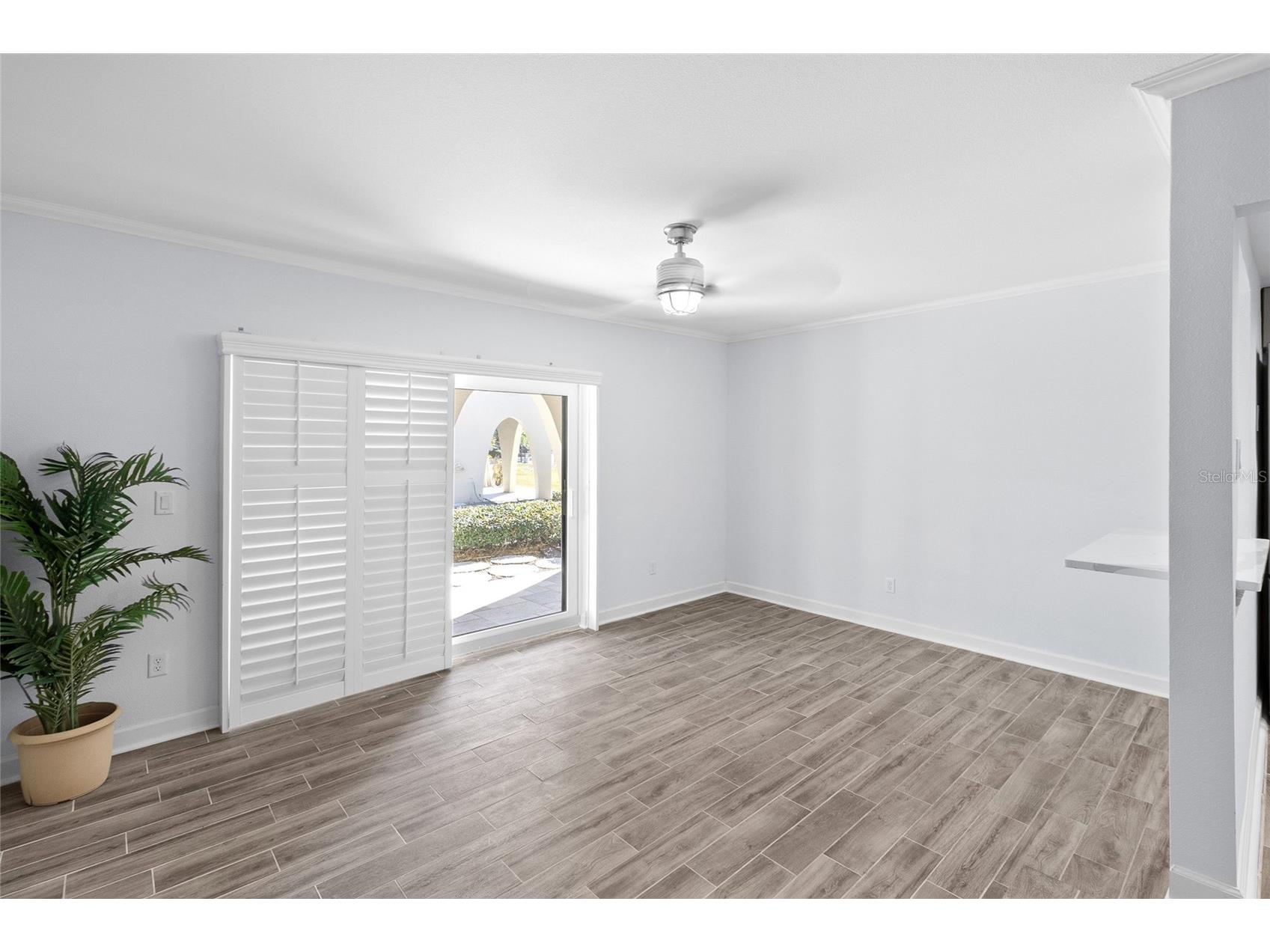 505 Plaza Seville Court #9 Treasure Island FL 33706 TB8469817 image17