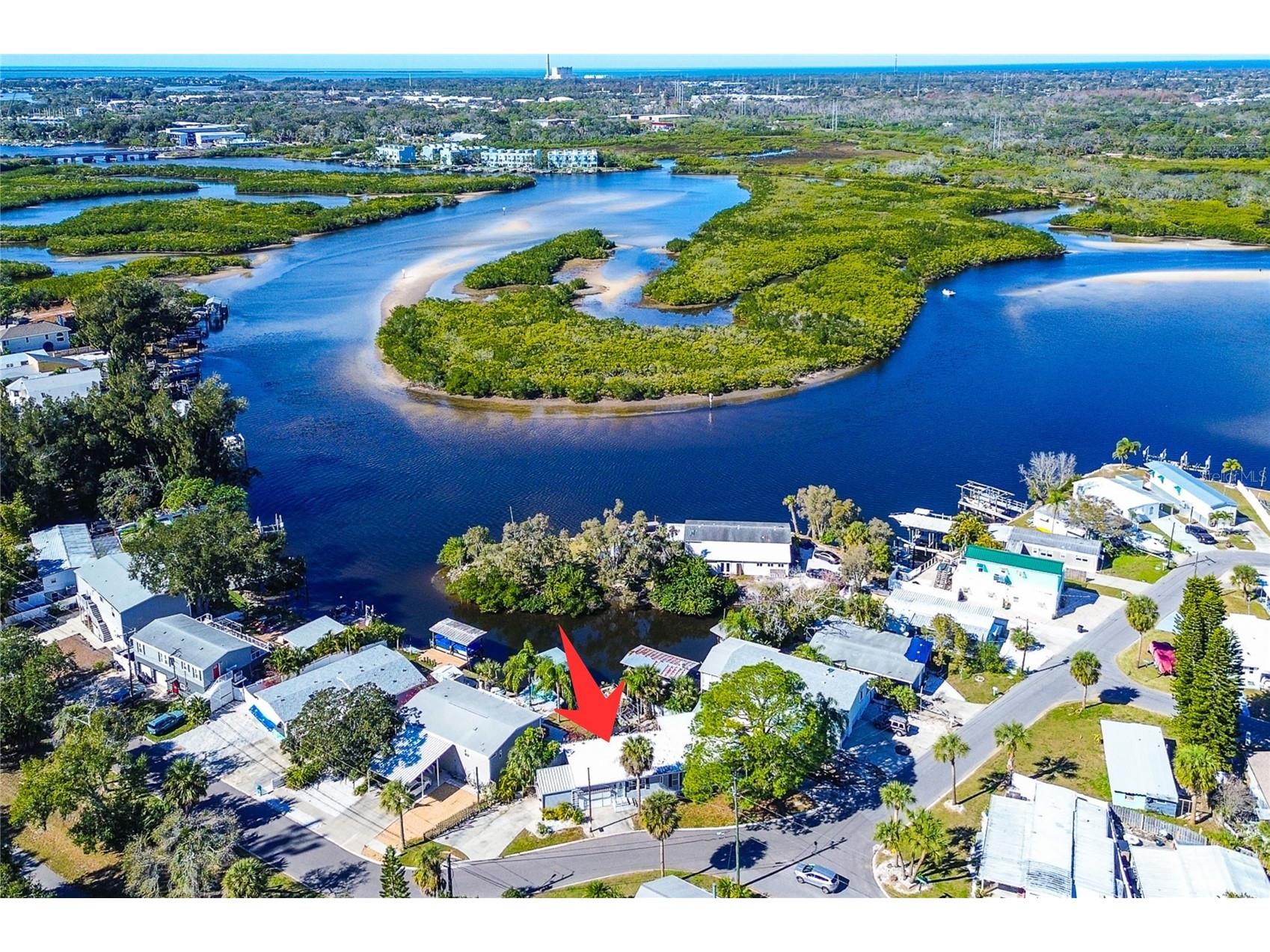 505 Riverview Lane Tarpon Springs FL 34689 TB8466959 image1